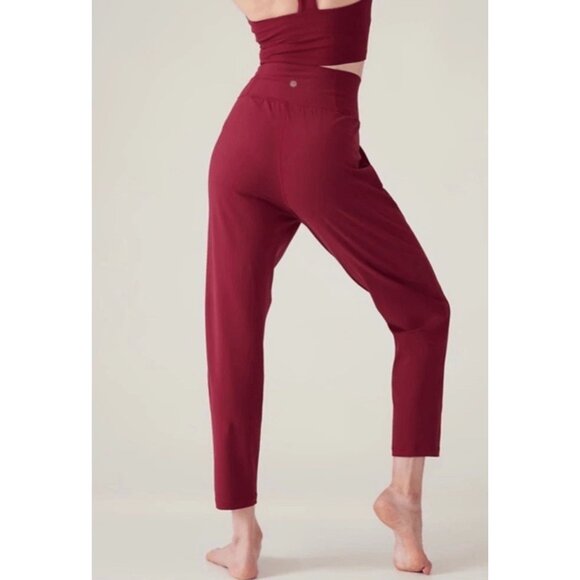 Athleta Coffeeberry Elation Pants Size Small 47932 - Picture 4 of 14